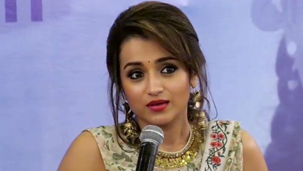 Trisha: రాజకీయ రంగంలో హీరోయిన్ త్రిష ఎంట్రీ.. త్వరలోనే నేషనల్ పార్టీ నుంచి పోటీ..?