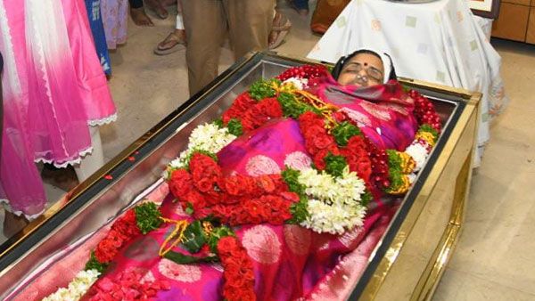 ఎన్టీఆర్ కుటుంబానికి ఆగస్టు శాపం... ఇప్పటివరకు ఆయన సంతానంలో ఎంతమంది చనిపోయారంటే?