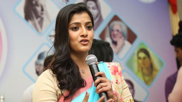 Varalaxmi Sarathkumar: ఆ నటుడిని పార్టనర్ అన్న జయమ్మ.. హాట్​ టాపిక్​గా ట్వీట్​