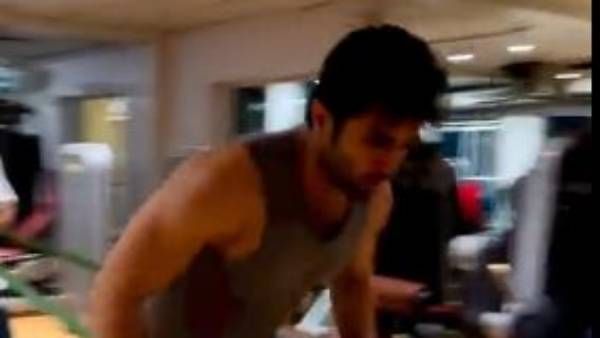 Liger రిలీజ్ తరువాత మరింత వేగం పెంచిన విజయ్ దేవరకొండ.. అప్పుడే జిమ్ లో కసరత్తులు