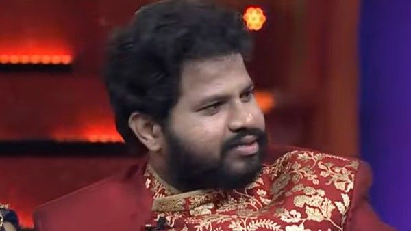 ఆ సీరియల్ నటితో ప్రేమలో పడ్డ హైపర్ ఆది: ఆ షోలో బయటపెట్టిన కమెడియన్