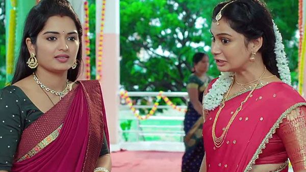 Janaki Kalaganaledu September 27th: మల్లిక వలన జెస్సి పొరపాటు.. పూజలో తప్పు జరిగేలా ప్లాన్!