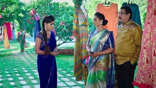 Karthika Deepam దీప, సౌందర్య, మోనిత, కార్తీక్ ఒకేచోట.. హైడ్రామా మామూలుగా లేదుగా