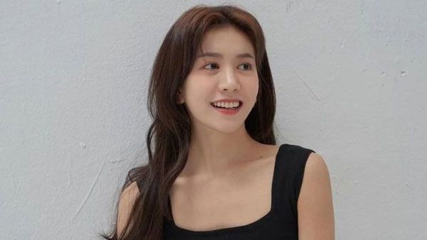 విషాదం.. యువ నటి ఆత్మహత్య.. ఎమోషనల్​గా సూసైడ్​ నోట్​