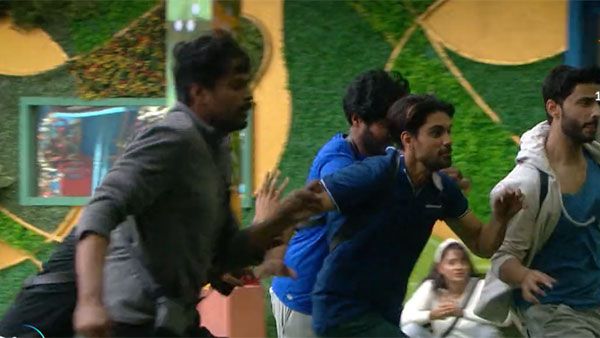 Bigg Boss Telugu 6: డేంజర్ జోన్ లో ఆ నలుగురు.. ఎలిమినేట్ అయిన చైల్డ్ ఆర్టిస్ట్?