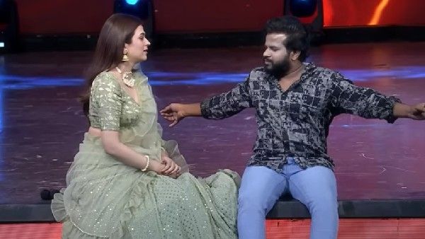 ఫేమస్ షోలో కలకలం: హైపర్ ఆదిపై చేయి చేసుకున్న హీరోయిన్.. ఆ మాట అనడం వల్లే!