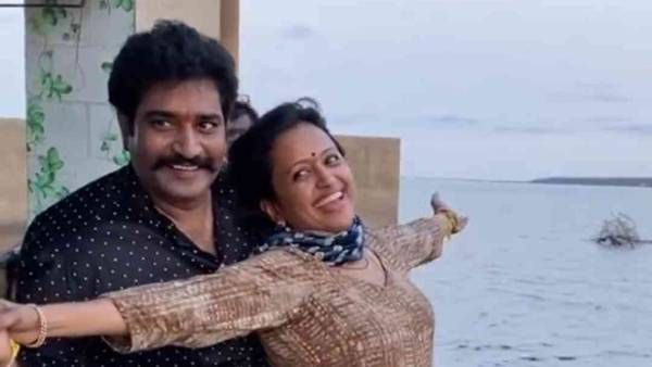 Anchor Suma: టైటానిక్ రేంజ్ లో భర్తతో రొమాంటిక్ గా సుమ.. వీడియో వైరల్..