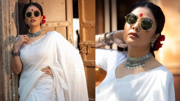 Sreemukhi: గంగుబాయ్ స్టైల్‌లో శ్రీముఖి న్యూలుక్.. తెల్లచీర, నల్ల కళ్లజోడ్‌తొ కొత్త అవతారం