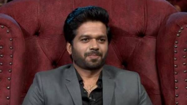 Anil Ravipudi: స్టేజ్ పై డైరెక్టర్ కామెడీ స్కిట్.. కమెడియన్ లకే మాస్టారు వంటి పర్ఫామెన్స్