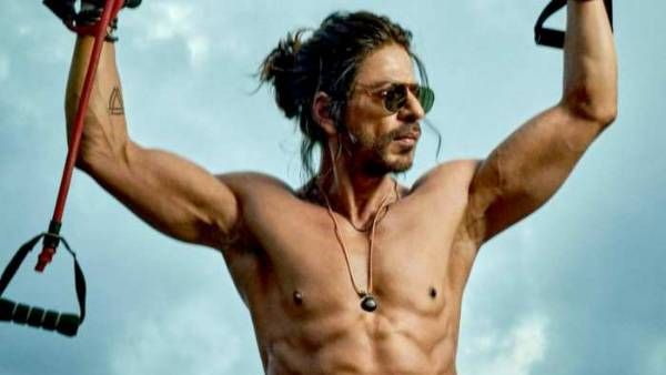 Happy Birthday Shah Rukh Khan: కష్టంతో పైకొచ్చిన స్టార్ హీరో.. రూ.10 నుంచి వేల కోట్ల ఆస్తి!