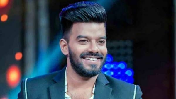 Gaalodu ప్రమోషన్స్ లో సుడిగాలి సుధీర్ పరువు గోవిందా.. పెళ్లి కూతురు తల్లికే అంటూ షాకింగ్ గా!