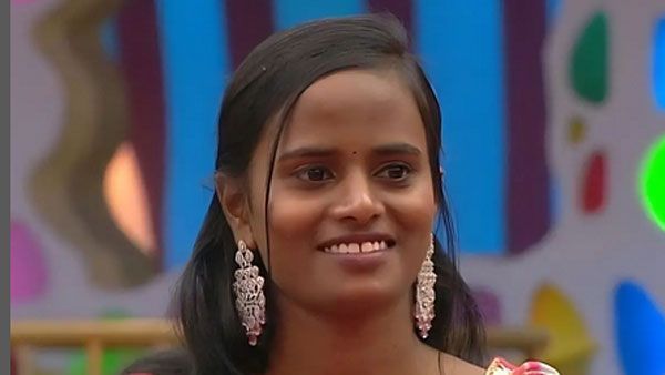 ఫైమాకు ఊహించని గిఫ్ట్ ఇచ్చిన లవర్.. అందరి ముందే అలా పెట్టేసి.. ఆమె తల్లి రియాక్షన్ చూస్తే!