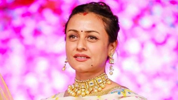 నమ్రత కొత్త హోటల్ లో షాక్ ఇస్తున్న రేట్లు.. పునుగులే రూ.125, మిగతా రేట్లు చూస్తే షాక్ అవ్వాల్సిందే!