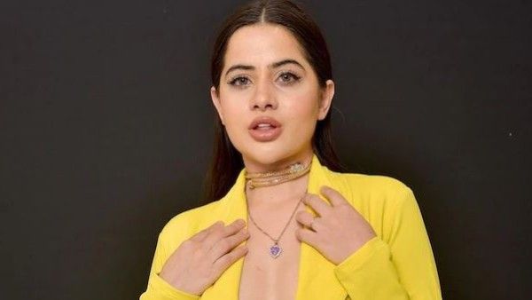 Urfi Javed సంచలన వీడియో.. బట్టలు లేకుండా పూర్తిగా చూపించేసిన నటి.. చెప్పలేని చోట రెక్కలు తగిలించి!