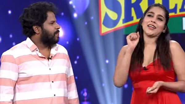 రష్మి ఎమోషన్స్ తో హైపర్ ఆది డబుల్ మీనింగ్.. అతనికి వాలంటైన్స్ డేకి బాబును గిఫ్ట్ గా అంటూ..