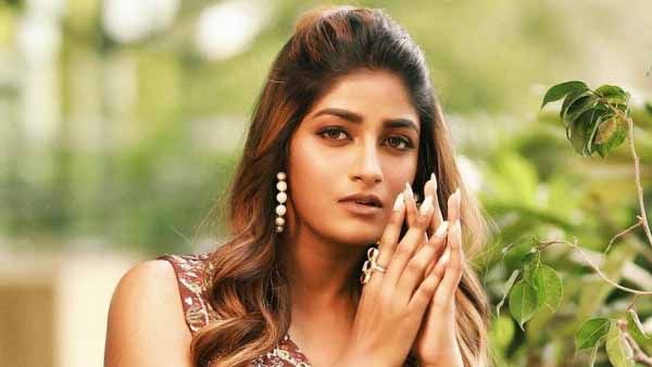 మసాజ్ పిక్ షేర్ చేసిన ఖిలాడి హీరోయిన్: ఒంటిపై నూలుపోగు లేకుండానే!