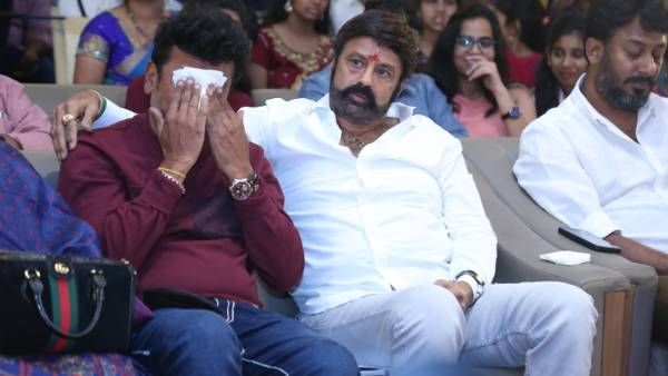 Vedha కంటతడి పెట్టిన శివ రాజ్‌కుమార్.. ఓదార్చిన నందమూరి బాలకృష్ణ.. అసలేం జరిగిందంటే?