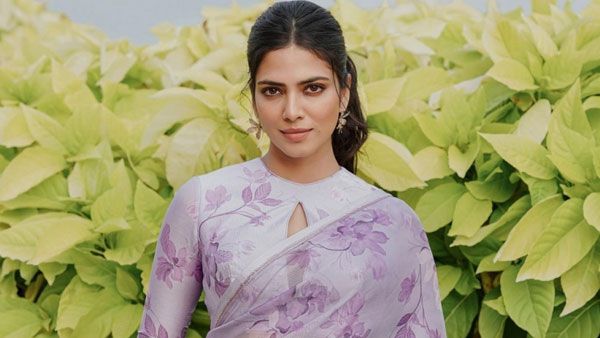 సన్నని బికినీలో ప్రభాస్ హీరోయిన్ రచ్చ.. నీళ్ళల్లో దాచినా కనిపిస్తున్న అసలైన అందాలు!