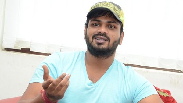 Manchu Manoj: అన్న విష్ణుతో ఫైట్ తర్వాత మనోజ్ ఫస్ట్ రియాక్షన్.. అలాంటి ట్వీట్ తో షాక్!