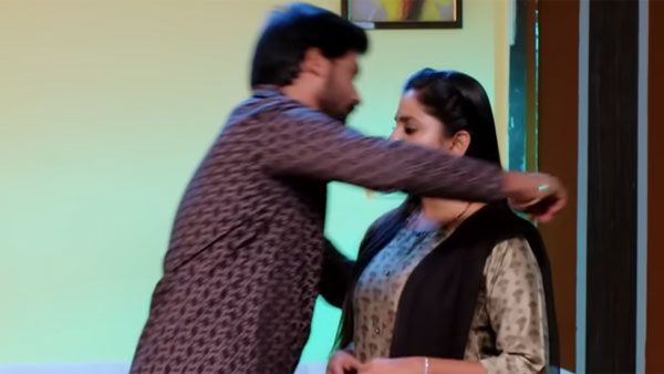 Guppedantha Manasu: గుండెను పిండేసే తల్లి కొడుకుల సీన్.. వసుకి రిషి కౌగిలింత.. అంతలోనే దూరం!