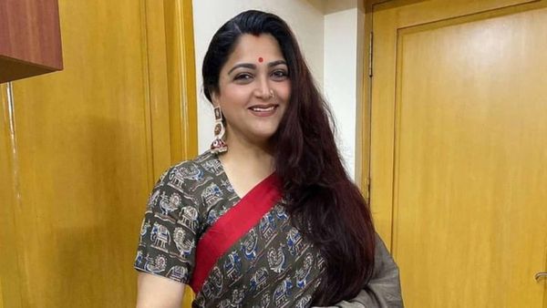 Kushboo: ఆస్పత్రిలో సెలైన్ బాటిల్‌తో నటి కుష్బూ.. నిర్లక్ష్యం చేయకండి అంటూ బాధగా!