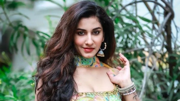 Vishnu Priya: మొదటిసారి అతి చిన్న బికినీలో యాంకర్ విష్ణుప్రియ.. మరీ ఇంత షాక్ ఇచ్చిందేంటి!