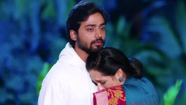 Guppedantha Manasu: కన్నీళ్లు పెట్టించే సీన్.. కొడుకుని పట్టుకుని కుమికుమిలి ఏడ్చిన జగతి