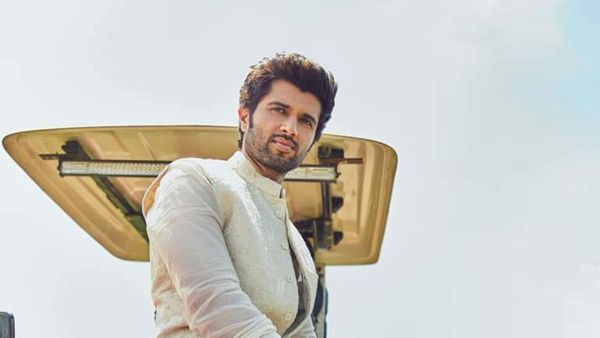 Happy Birthday Vijay Devarakonda: క్యారెక్టర్ ఆర్టిస్టు నుంచి పాన్ ఇండియా వరకు.. పవర్ఫుల్ రౌడి!