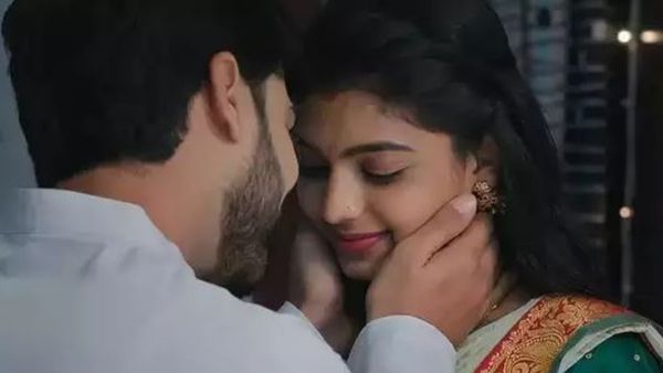 Intinti Gruhalakshmi: తులసికి దొరికిన లాస్య, రాజ్యలక్ష్మి.. చెంప పగలగొట్టి మరీ.. ఆగిపోయిన శోభనం