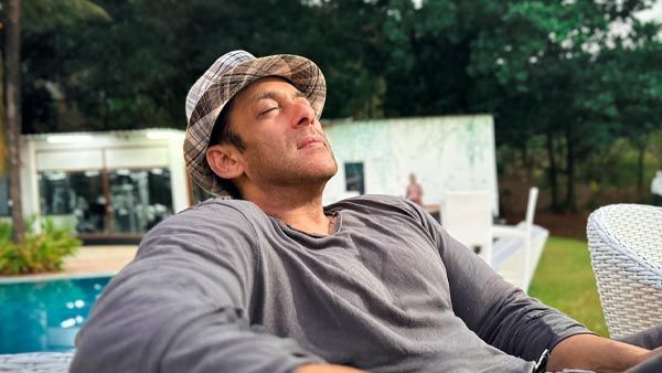 స్టార్ హీరోకు అనారోగ్యం.. వయాగ్రా ఎక్కువ మోతాదులో తీసుకోవడంతో!