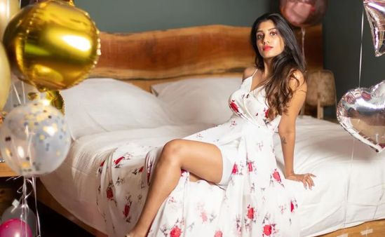 Supritha: మరోసారి పొట్టి నిక్కరులో హీటేక్కిస్తున్న సురేఖవాణి కూతురు.. మైండ్ బ్లోయింగ్ లుక్