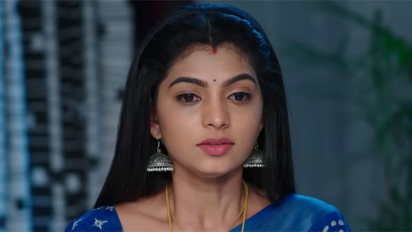 Intinti Gruhalakshmi: అడ్డంగా దొరికిన దివ్య.. లాస్య భర్తను దింపాలని.. నందూ, తులసికి పెళ్లి అంటూ!