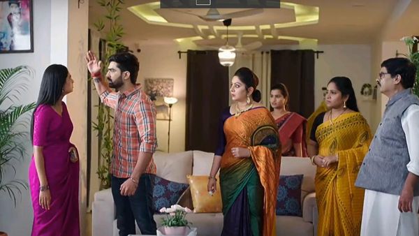 Intinti Gruhalakshmi: తులసికి నిజం చెప్పిన విక్రమ్.. రాజ్యలక్ష్మికి దివ్య సవాల్.. ఆ టాబ్లెట్లు చూసి!