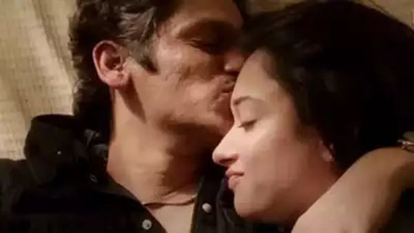 Tamanna Bhatia: ప్రియుడి కోసం అలాంటి పని చేసిన తమన్నా.. 18 ఏళ్లుగా చేయనిది ఒక్కసారిగా!