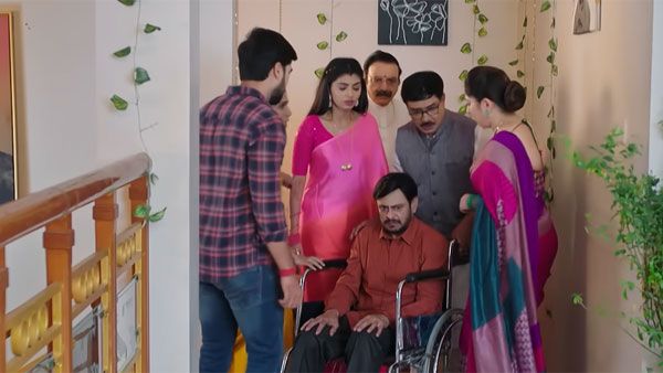 Intinti Gruhalakshmi: విక్రమ్ తండ్రిపై హత్యాయత్నం.. నందూ కేసు రీ ఓపెన్.. దివ్యకు దెబ్బ మీద దెబ్బ