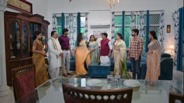 Intinti Gruhalakshmi: దివ్యకు షాకిచ్చిన విక్రమ్.. నువ్వు రెండో పెళ్లానివే.. ఎదురు తిరిగిన కోడలు