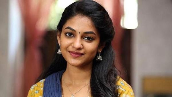 ఓకే ఒక్క బ్లాక్ బస్టర్.. ఇక శ్రీలీలకు చెక్ పడినట్టే.. టాలీవుడ్‌లోకి మరో గ్లామర్ బ్యూటీ