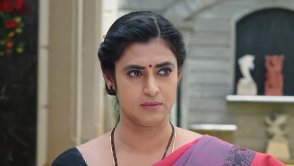 Intinti Gruhalakshmi: బాత్రూంలో జానూతో దొరికిన విక్రమ్.. ఆయనకు తెలిసిన నిజం.. తులసిని రావొద్దంటూ!