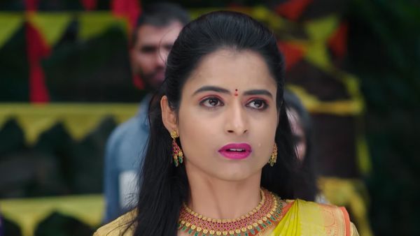 Intinti Gruhalakshmi: జాహ్నవి మా కోడలు.. నిజం చెప్పిన బసవయ్య.. పండుగ రోజే తులసి వాళ్లకు షాక్