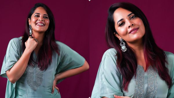 Anasuya Bharadwaj: ఓ రేంజ్ లో అందాలు ఆరబోస్తున్న అనసూయ - ముద్దులిస్తూ, కన్నుగీటుతూ ఫోజులు