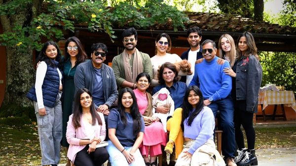 Klin Kaara Photo Leak: క్లీం కారా ఫోటో లీక్ చేసిన ఉపాసన... దాచాలని ట్రై చేసినా పట్టేసిన నెటిజన్లు