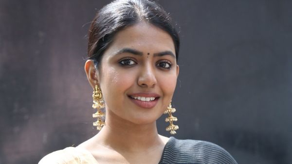 బియ్యం గింజంత ఉంటే.. బిర్యానీలా.. మెగా ఫ్యామిలీతో విభేదాలపై ఘాటుగా శివానీ రాజశేఖర్