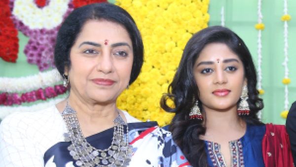 Mahati నా కెరీర్ 43 ఏళ్లు .. 44వ సంవత్సరం మహతితో ఘనంగా.. సుహాసిని ఎమోషనల్