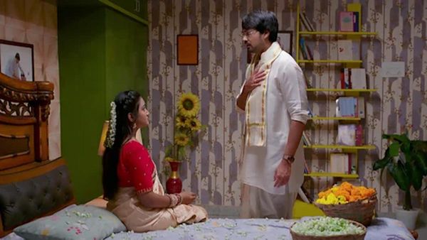 Brahmamudi February 8th మళ్లీ ఫస్ట్ నైట్ చెడగొట్టేసిన అనామిక.. కావ్య చేతికి దుగ్గిరాల ఇంటి బాధ్యతలు!