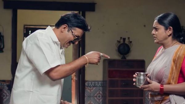 Karthika Deepam March 29th: దీపను బాధపెట్టిన ఓ వ్యక్తి... చంపేస్తానంటూ వార్నింగ్ ఇచ్చిన కార్తీక్!