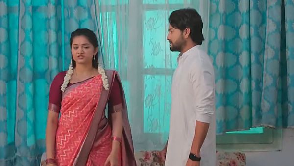 Krishna Mukunda Murari: నిజం చెప్పేసిన మురారి.. శోభనం గదిలో టెన్షన్.. ఆదర్శ్ ఏం చేస్తాడు?