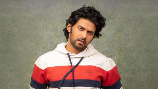 హీరో నవీన్ పోలిశెట్టికి యాక్సిడెంట్: విరిగిపోయిన చేయి.. డాక్టర్లు ఏం చెప్పారంటే!