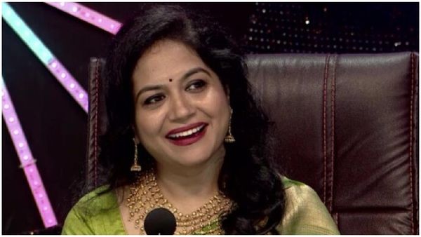 సునీతకు అభిమాని భార్య షాక్.. దండం పెట్టేసి వెళ్లిపోయిన సింగర్.. ఈ వీడియో చూశారా?