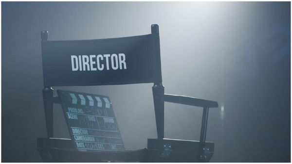 హీరోగా మారబోతున్న స్టార్ డైరెక్టర్.. ఆ సూపర్ హిట్ సినిమా రీమేక్‌తో ఎంట్రీ.. ఎవరో తెలుసా?