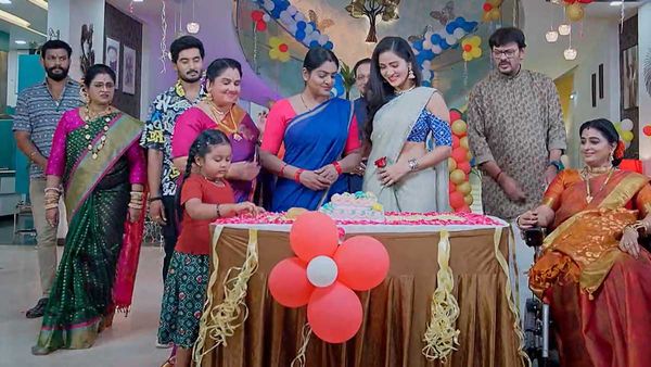 Karthika Deepam 2 April 20th: దీపపై పగతో రగిలిపోతున్న నర్సింహ.. శౌర్యని ఇక్కడే చదివిస్తానంటున్న దశరద్!